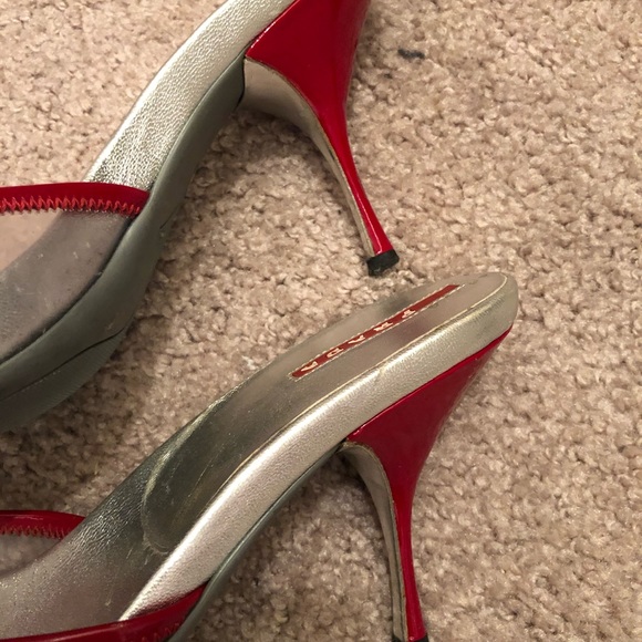 Prada vintage silver and red slip on heels 38 - Picture 5 of 5